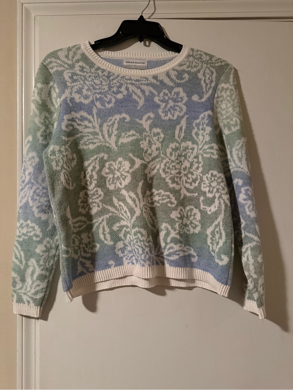 ALFRED DUNNER Petite Stockbridge Paisley Ombré Top. NWOT